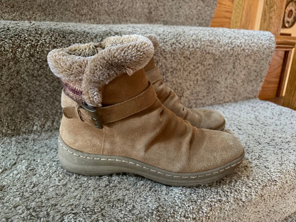 Baretrap womens 8m Arlow warm boots